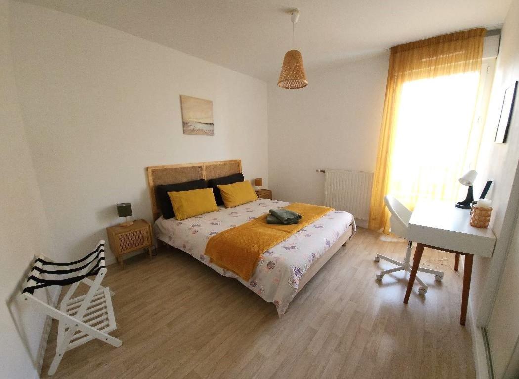 Superbe Appartement ,Proche De Paris, Dans Residence Privee , Ideal Familles, Parking Et Wifi Gratuits! ! ! ヴィトリー・シュル・セーヌ エクステリア 写真
